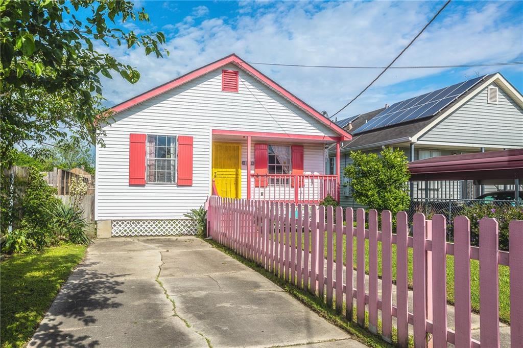 1210 Japonica Street - Photo 1