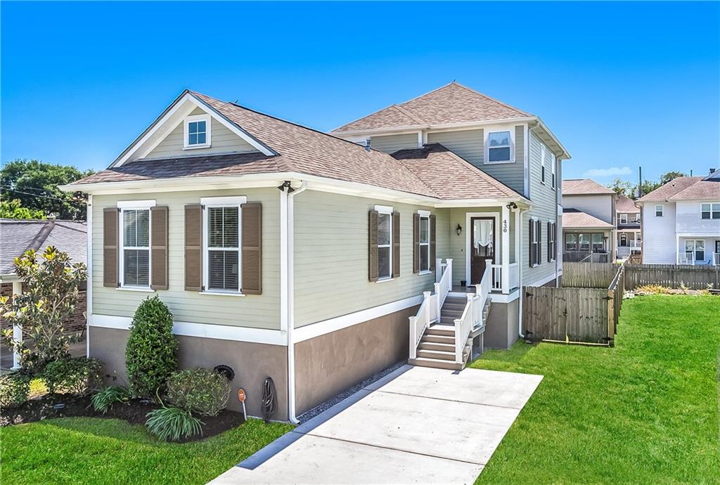 430 Hay Place - Photo 1