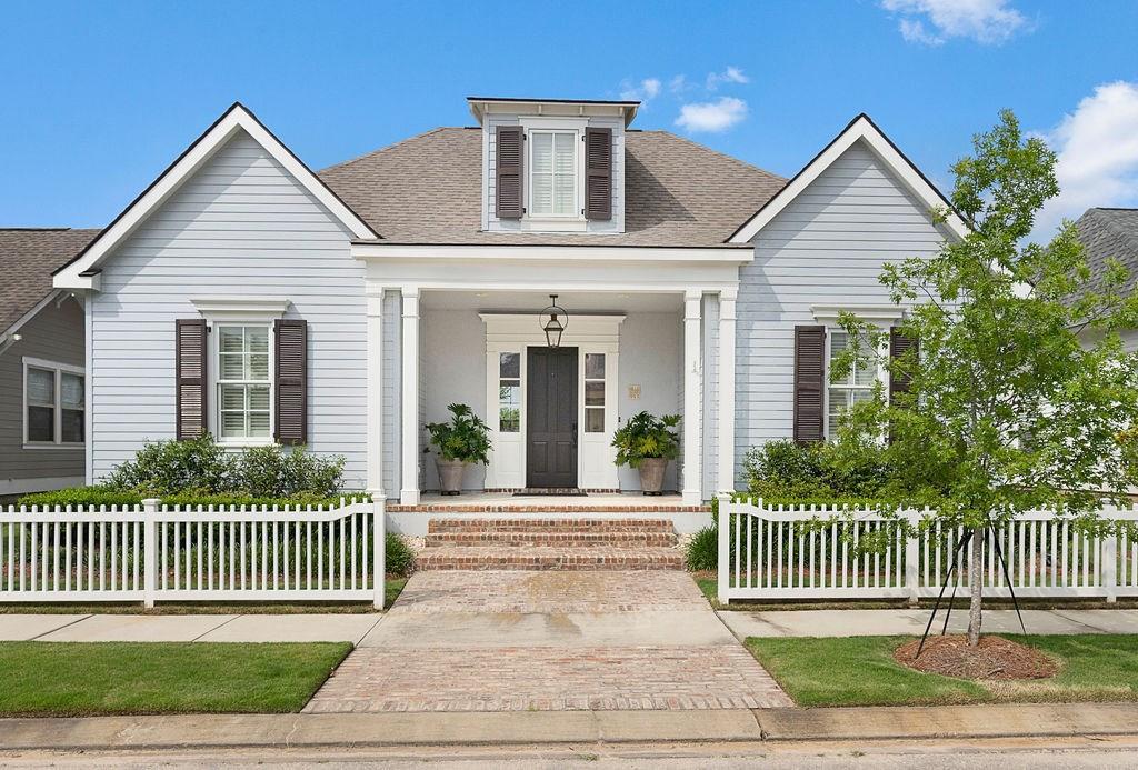 953 Beauregard Parkway - Photo 1