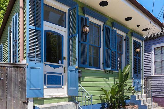 1008 Franklin Avenue - Photo 1