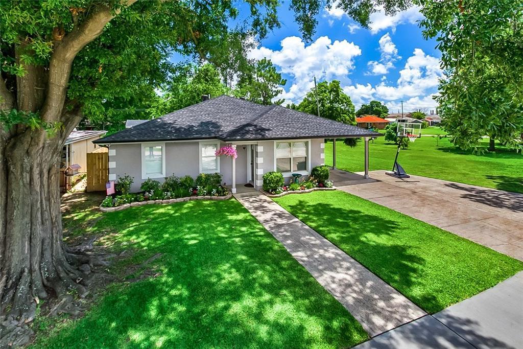61 Cochrane Drive - Photo 1