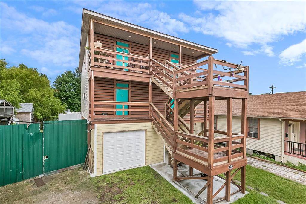 719 Solomon Street - Photo 1