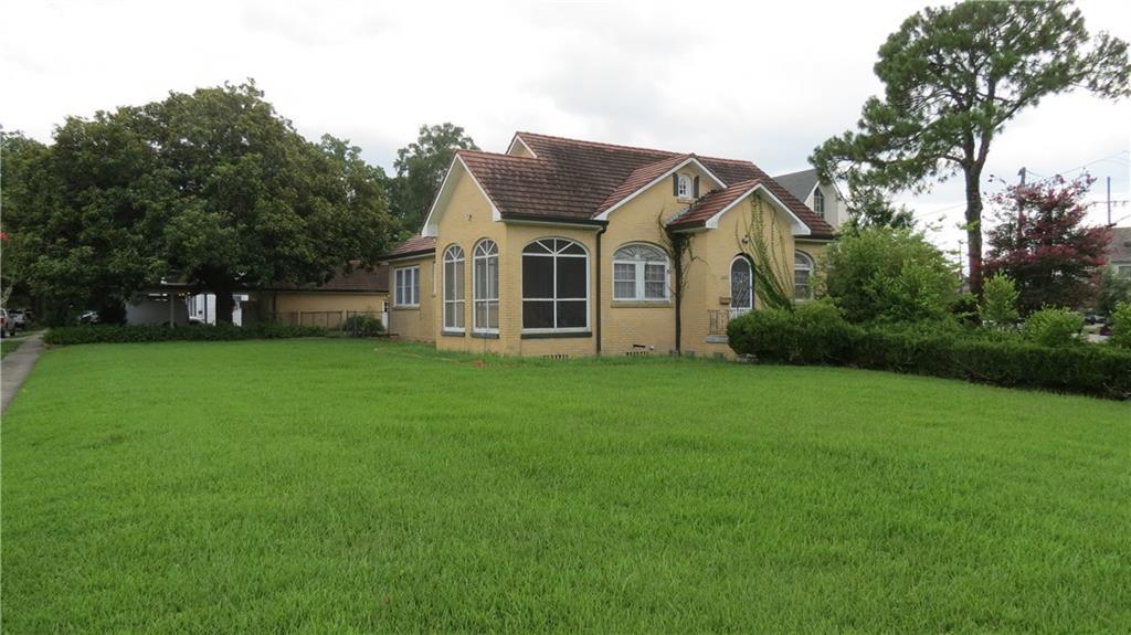 2202 Metairie Road - Photo 1
