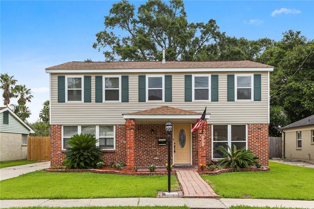 2113 Suwanee Drive - Photo 1