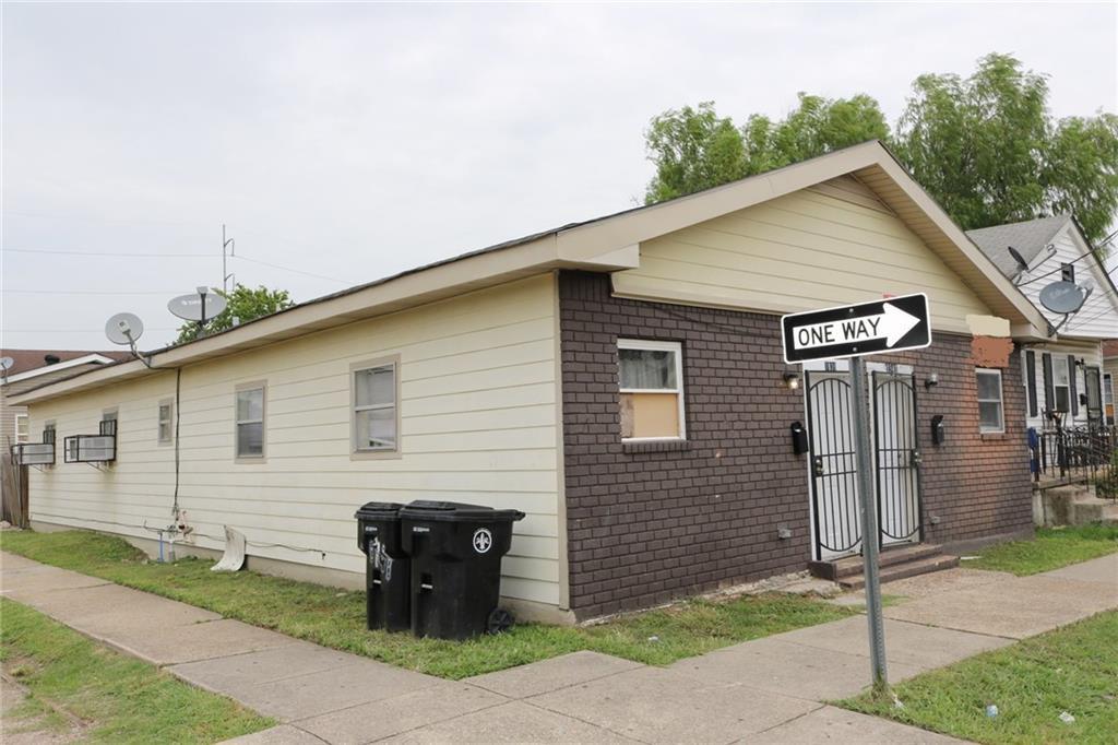 1939 Tonti Street - Photo 1
