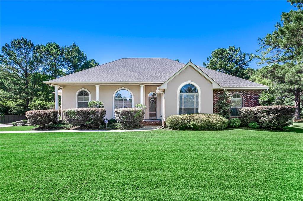224 Thornwood Drive - Photo 1