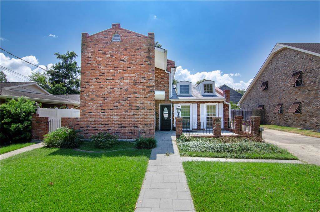 4540 Folse Drive - Photo 1