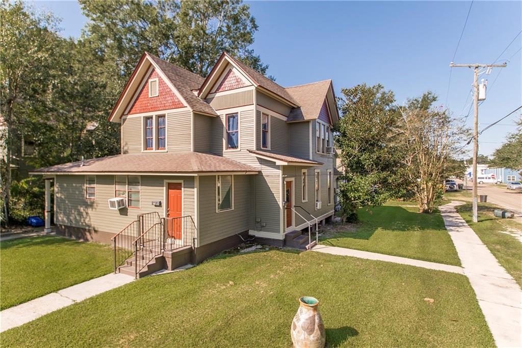 311 Holly Street - Photo 1