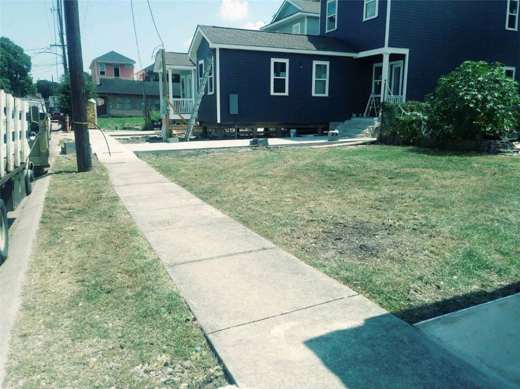 3736-38 Willow Street - Photo 1