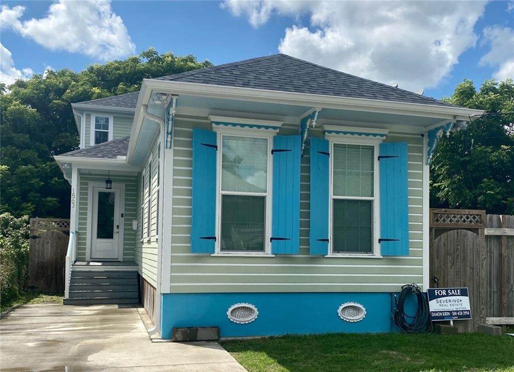 1563 Rocheblave Street - Photo 1