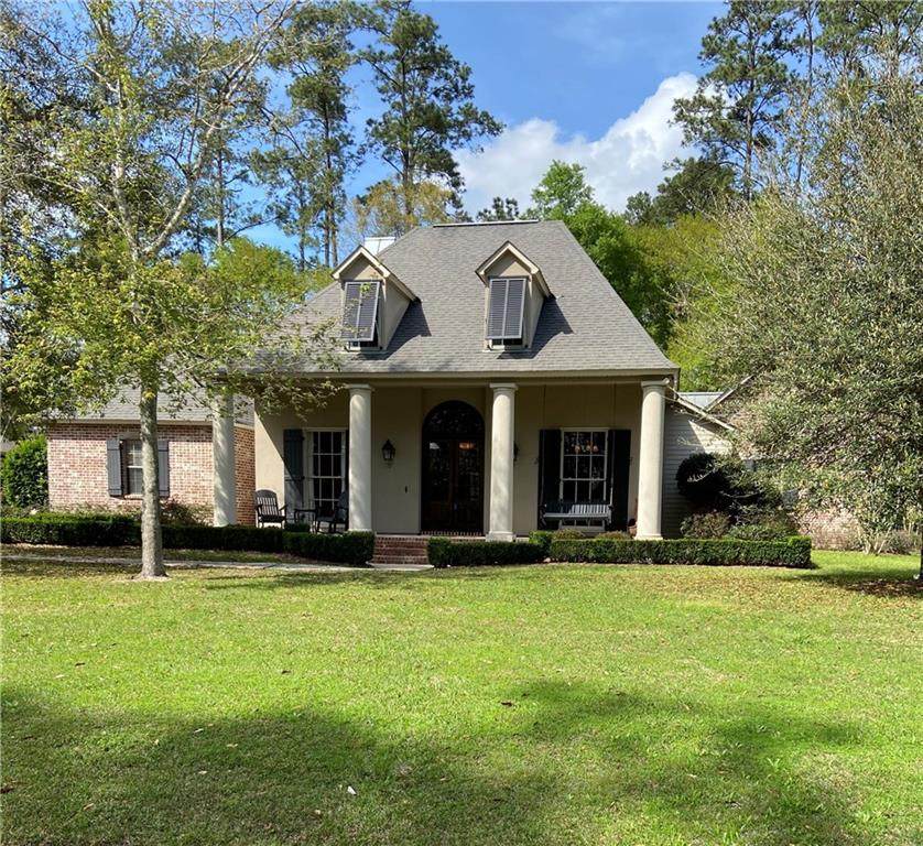 352 Pencarrow Circle - Photo 1 352 Pencarrow Circle - Photo 1