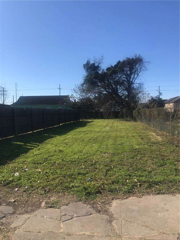 2312 Martin L King Boulevard - Photo 1