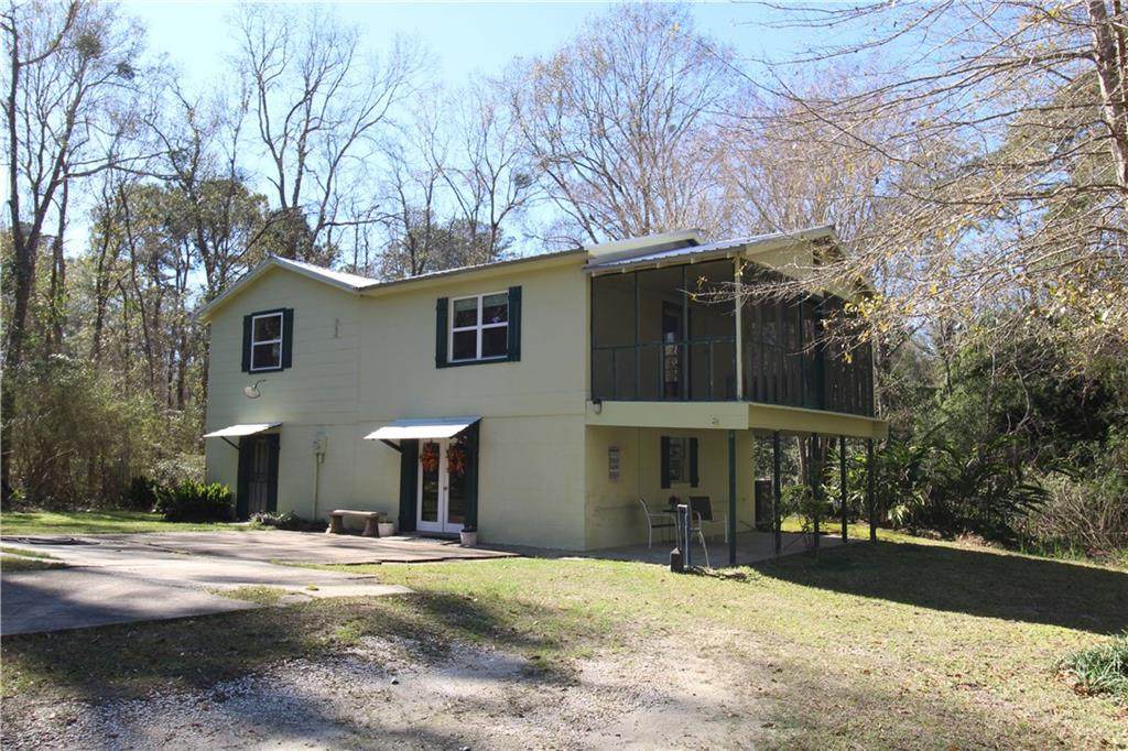 25146 Hwy 190 - Photo 1