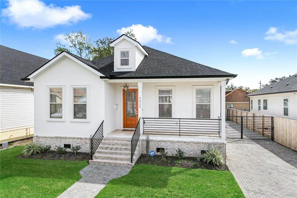 5409 Spain Street - Photo 1
