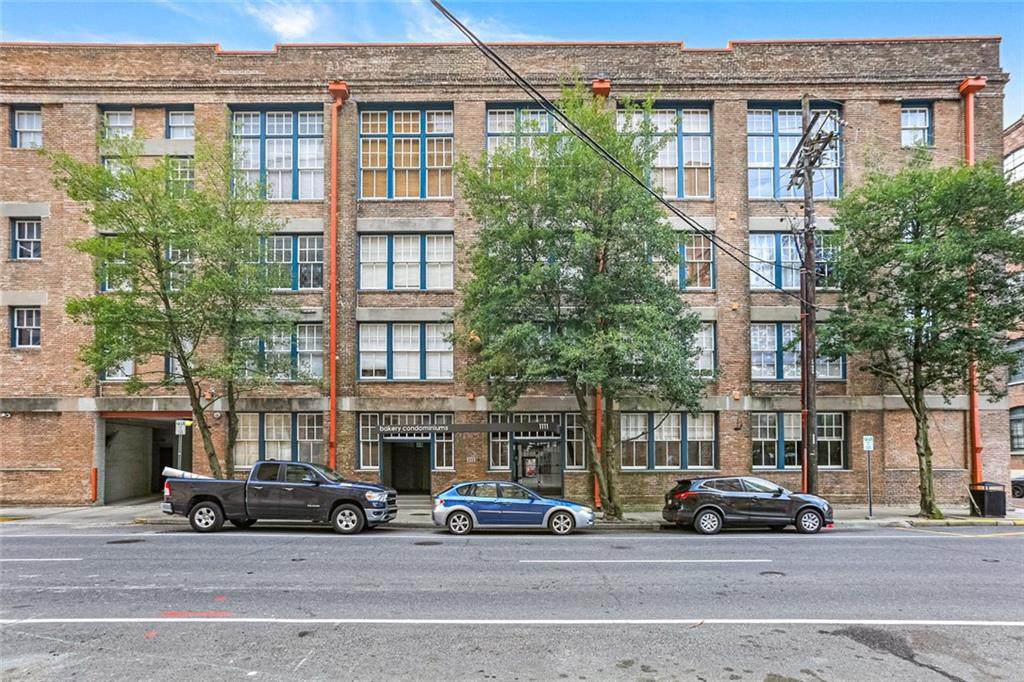 1111 Peters Street - Photo 1