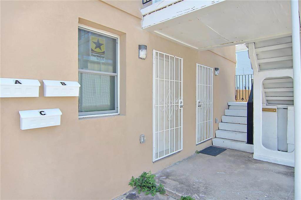 3016 Thalia Street - Photo 1