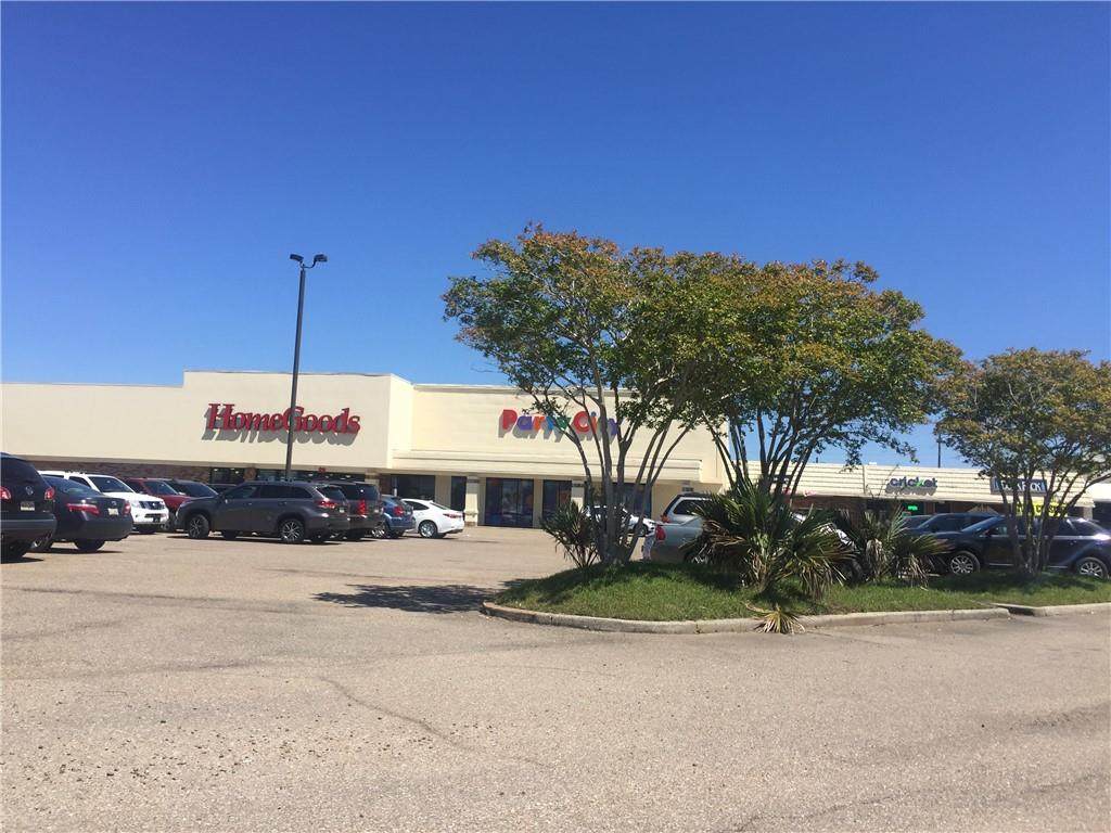 3339 U. S. Highway 190 Boulevard - Photo 1