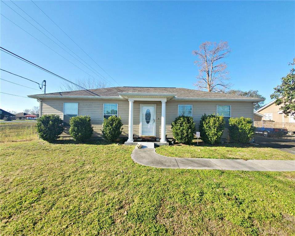 102 Delta Street - Photo 1