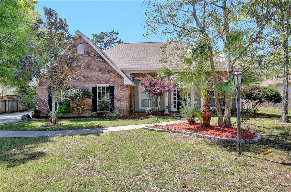 296 Forest Brook Boulevard - Photo 1