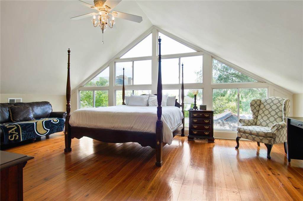1113A Peniston Street - Photo 1