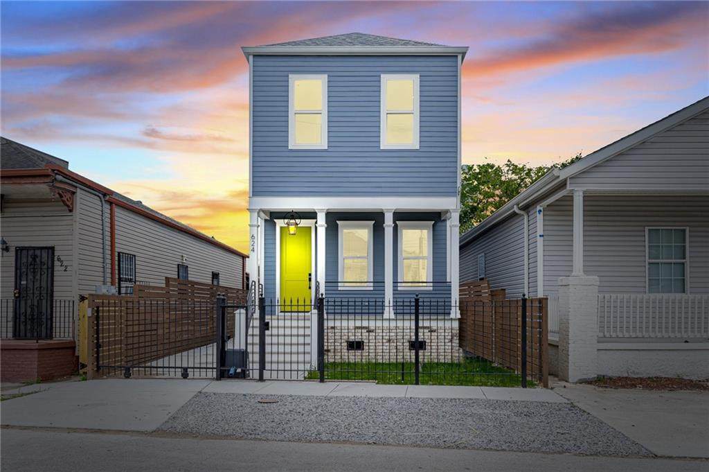 624 Miro Street - Photo 1