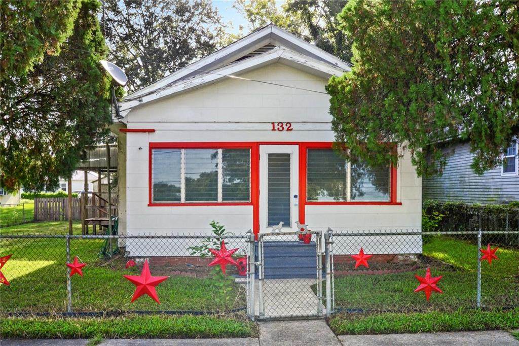 132 1 ST Street - Photo 1