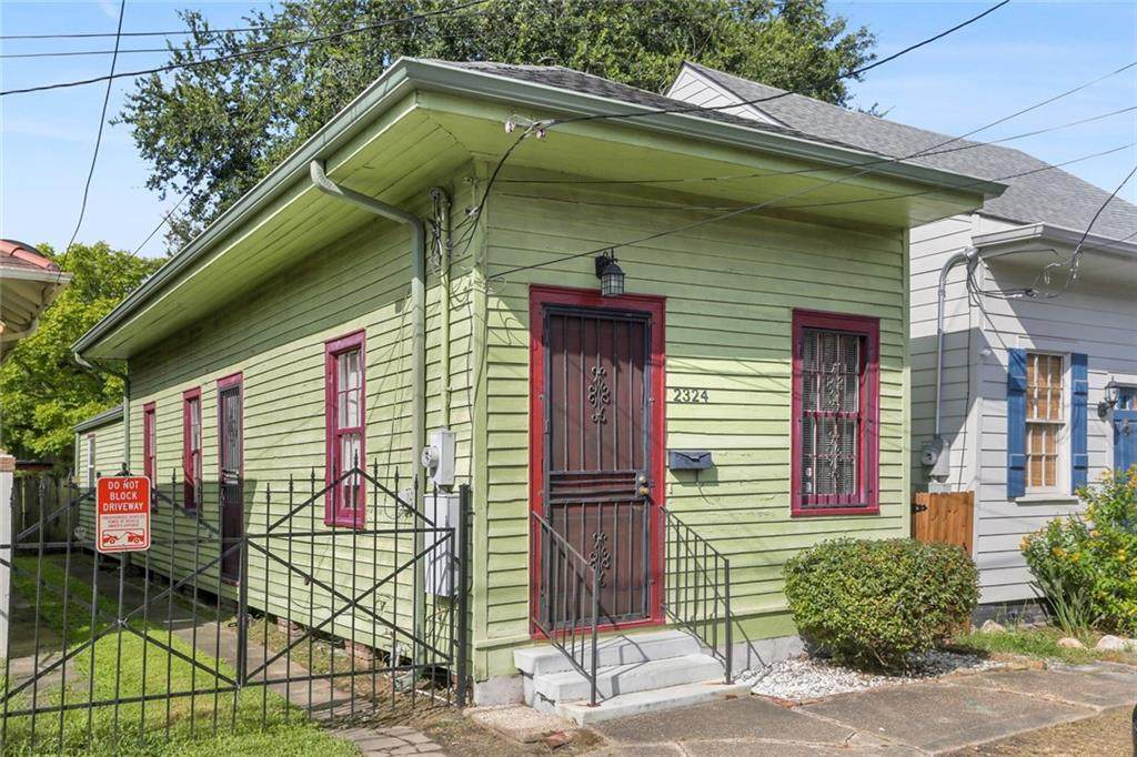 2324 Barracks Street - Photo 1
