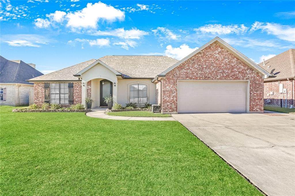 104 Gretchen Court - Photo 1