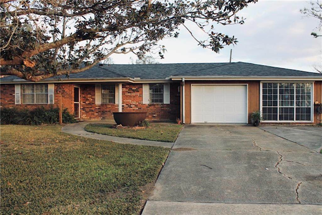 329 South Kenner Avenue - Photo 1