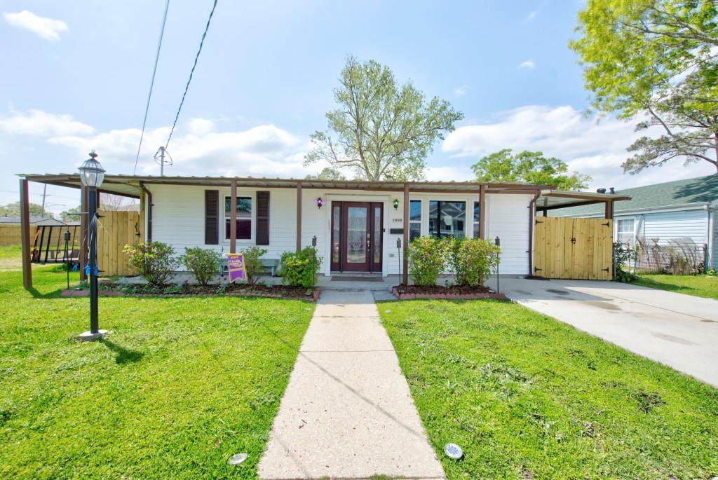 1008 Maine Avenue - Photo 1