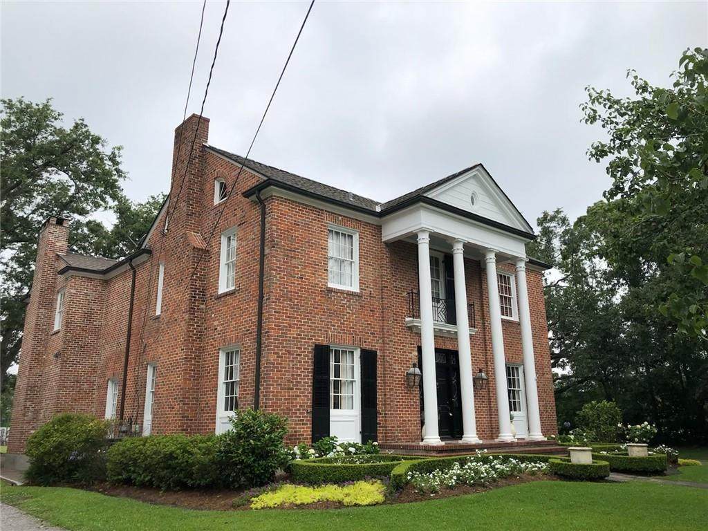 118 Hector Avenue - Photo 1