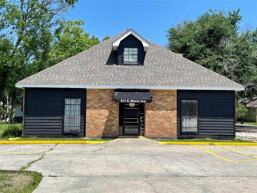 611 Morris Square - Photo 1