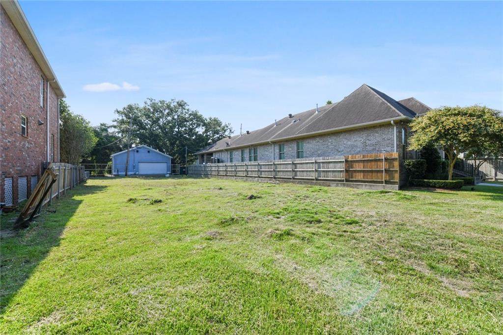 6925 Milne Boulevard - Photo 1