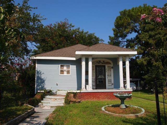 2036 Gallier Street - Photo 1