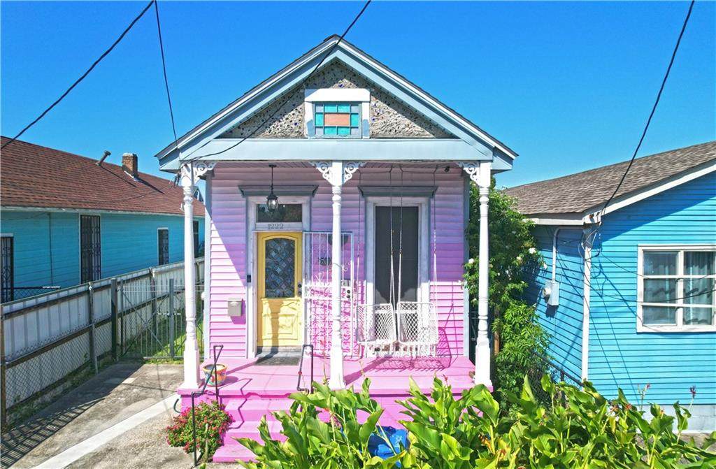 1222 Desire Street - Photo 1