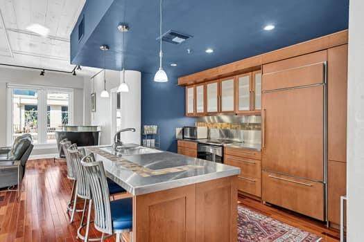 909 Lafayette Street - Photo 1