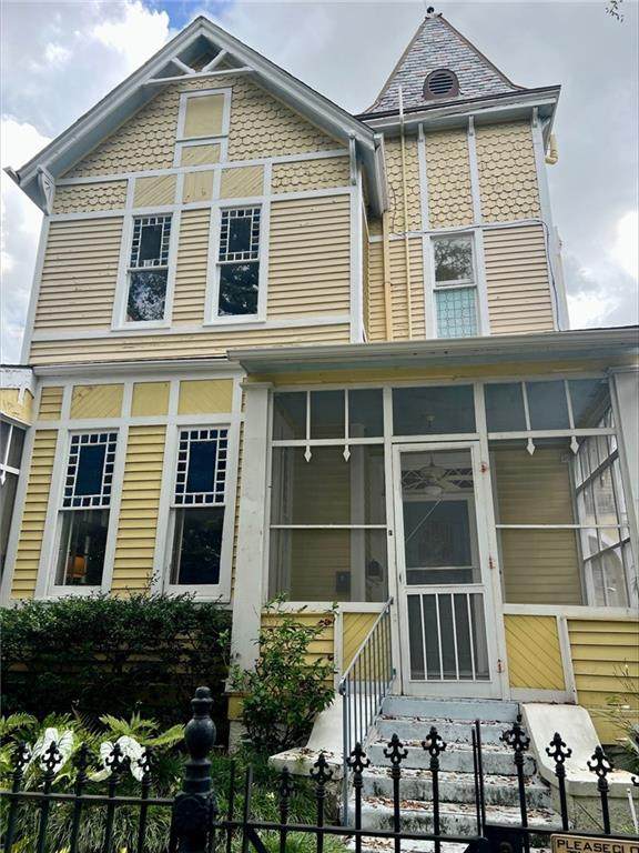 8005 St Charles Avenue - Photo 1