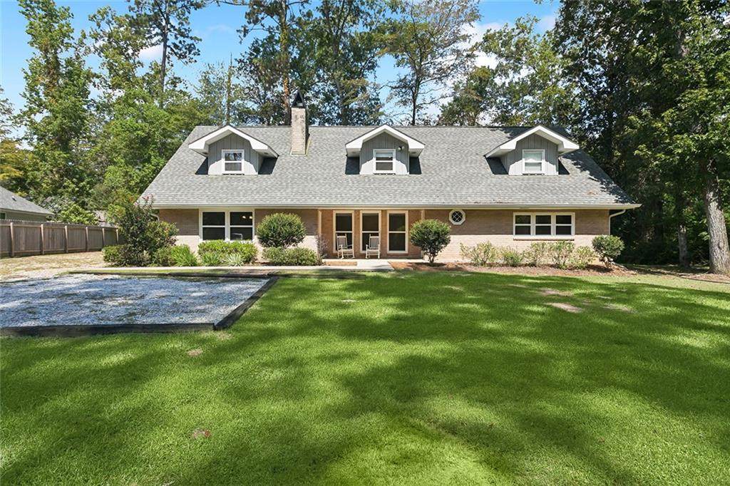 304 6TH Avenue - Photo 1