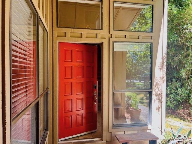 103 Catalpa Lane - Photo 1