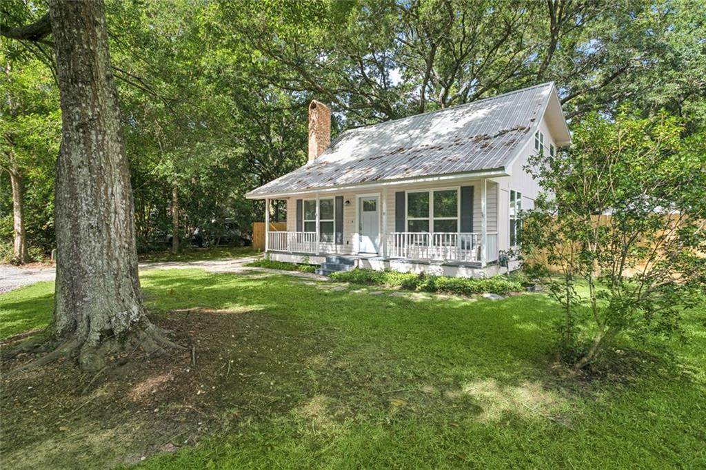 117 Swenson Street - Photo 1