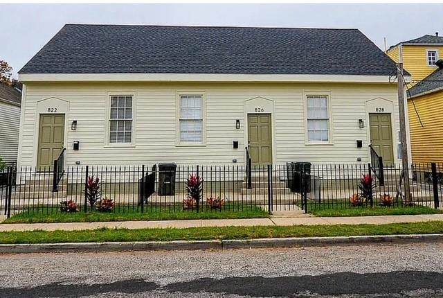 826 Toledano Street - Photo 1