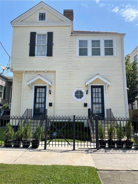 1627 Marengo Street - Photo 1