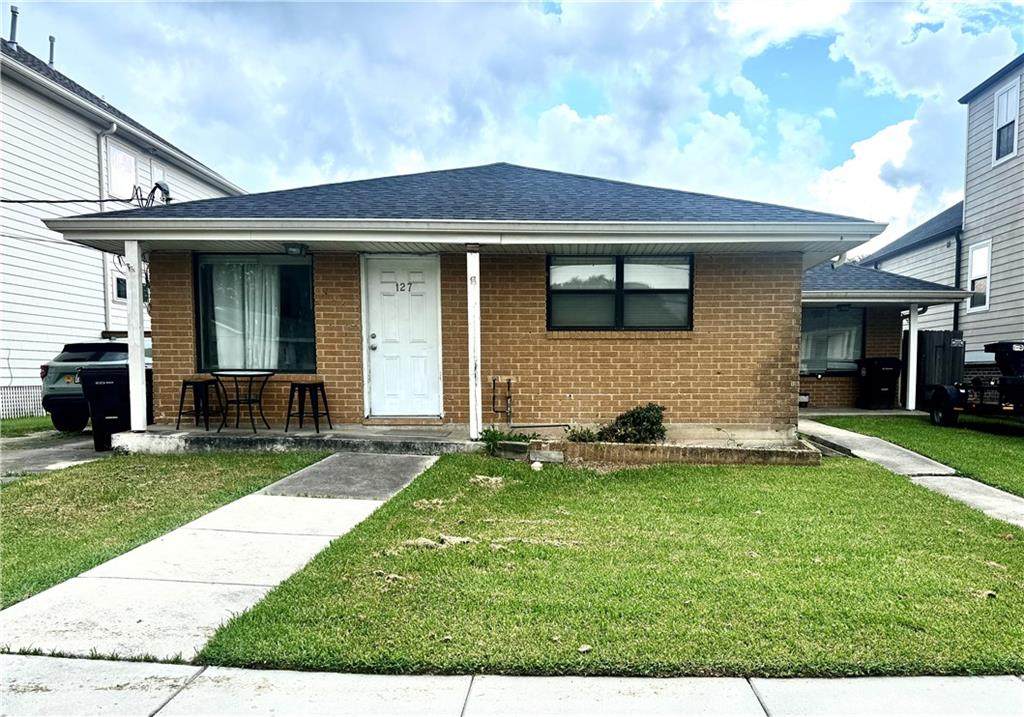 125 Spencer Avenue - Photo 1