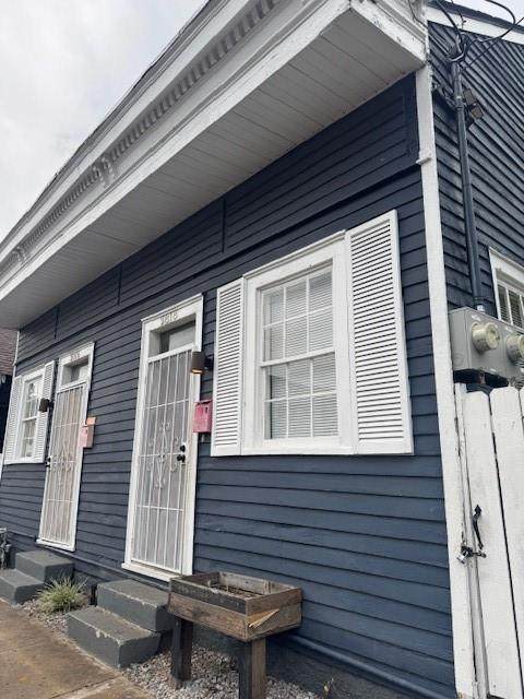 2818 Danneel Street - Photo 1