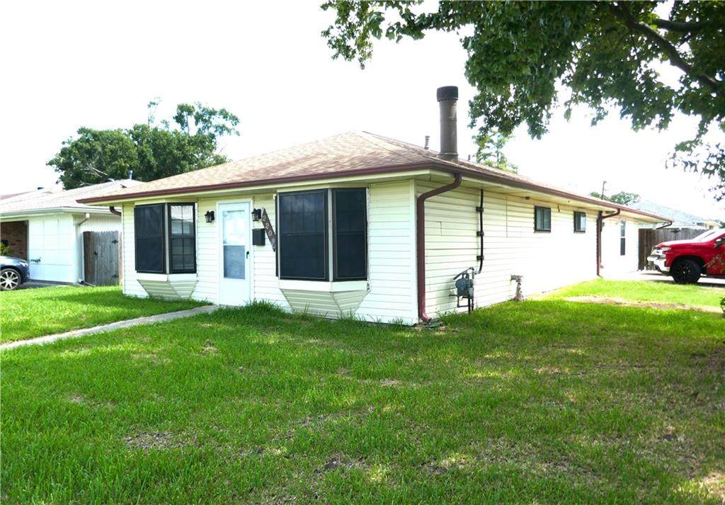 2200 Delaware Avenue - Photo 1
