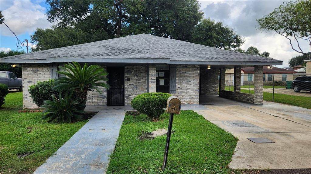 158 27TH Street - Photo 1