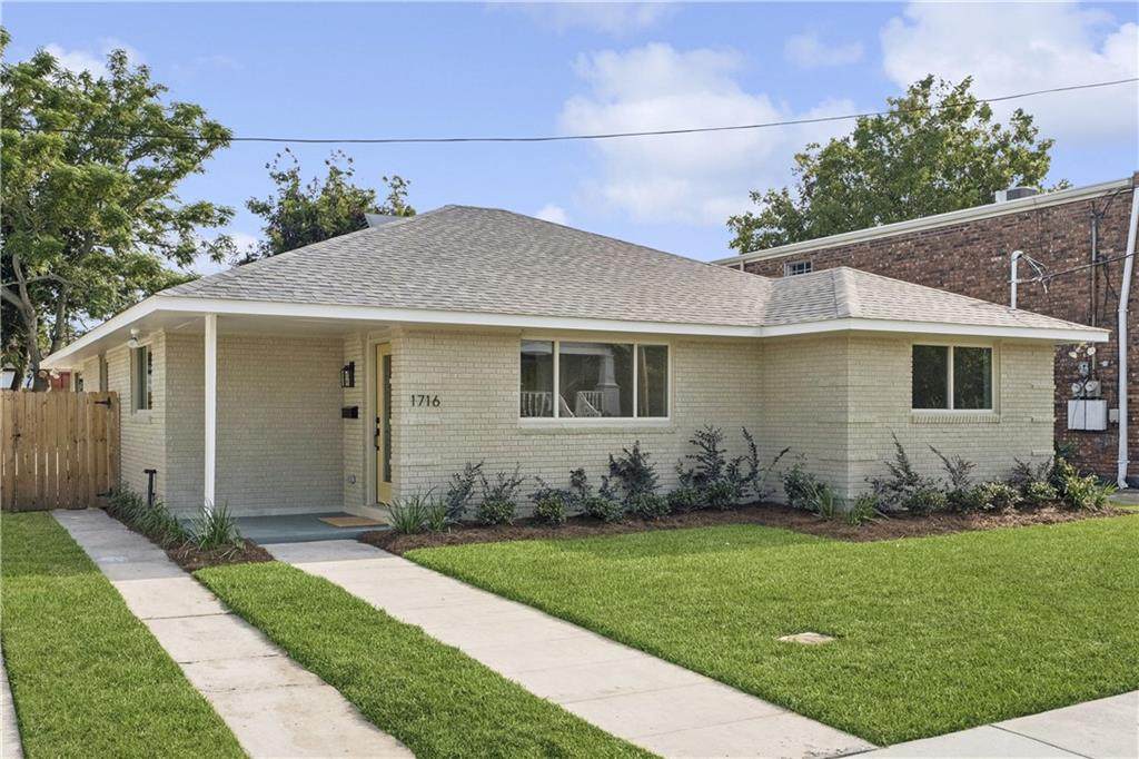 1716 Agriculture Street - Photo 1