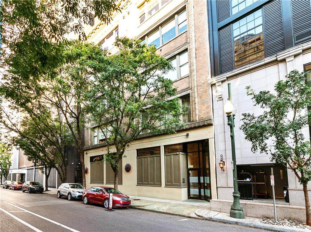 528 Baronne Street - Photo 1