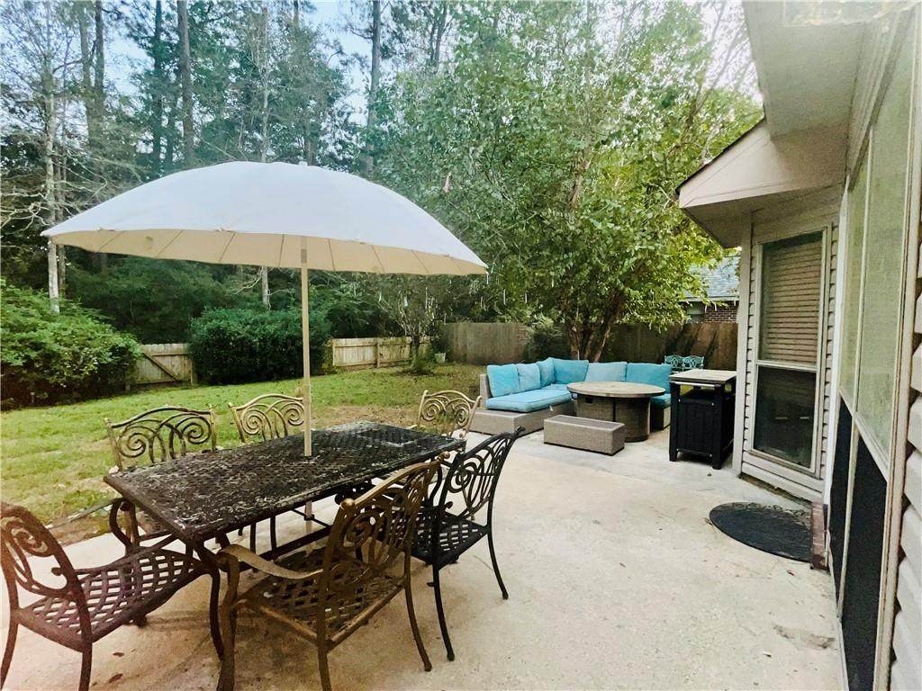 357 Highland Oaks Boulevard - Photo 1