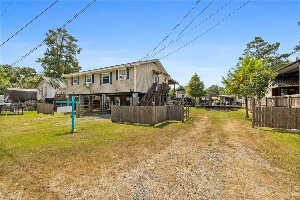 13093 Dove Street - Photo 1